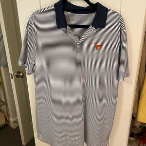 Nike dri-fit Mens polo with longhorn patch. Size L